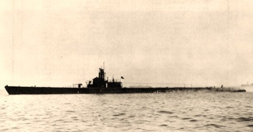 USS Sculpin (SS-191)Off San Francisco, California, on 1 May 1943, following an overhaul. Official U.S. Navy Photograph, from the collections of the Naval Historical Center.